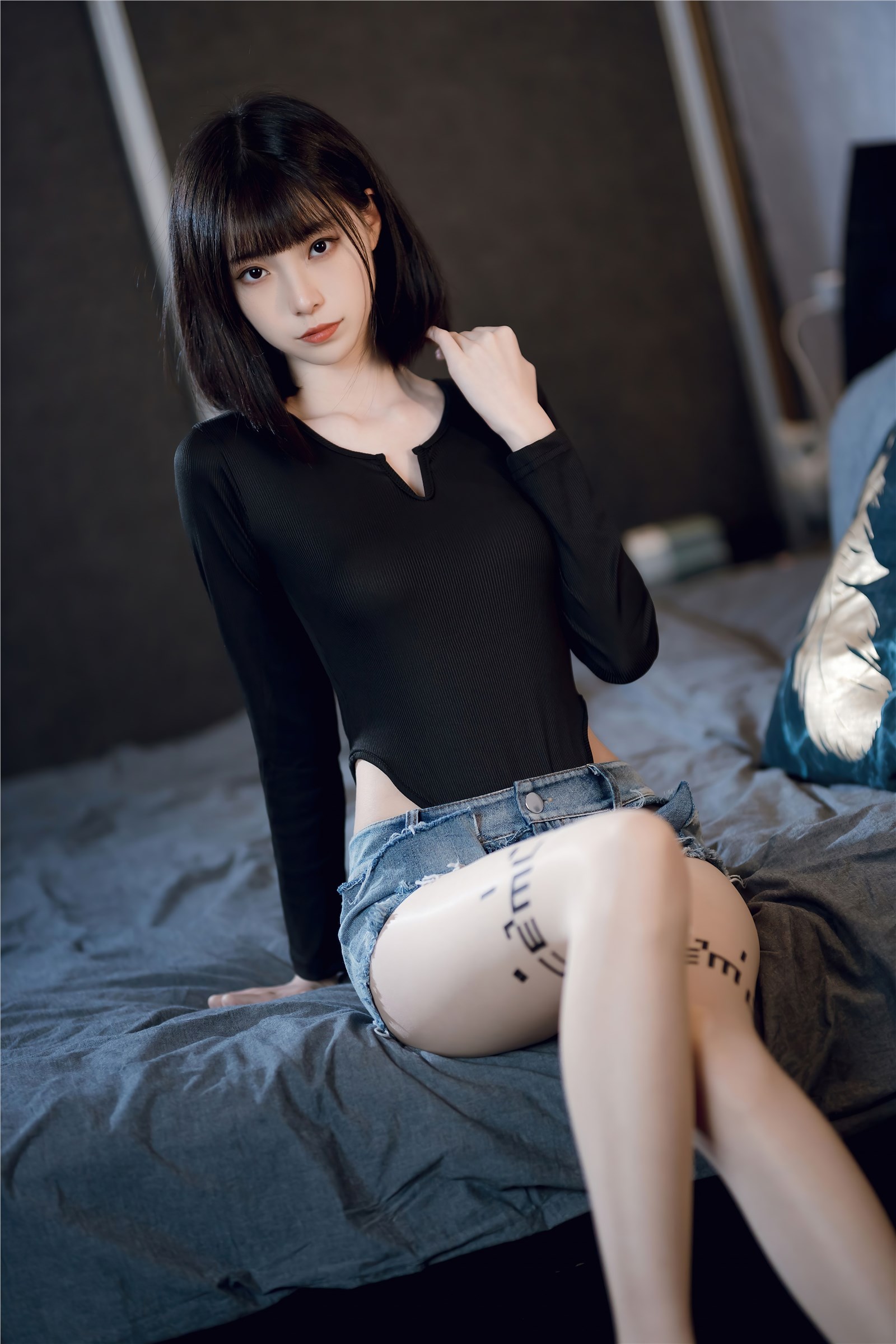 Xu Lan LAN - NO.032 Pure Desire Denim Shorts 2(34)